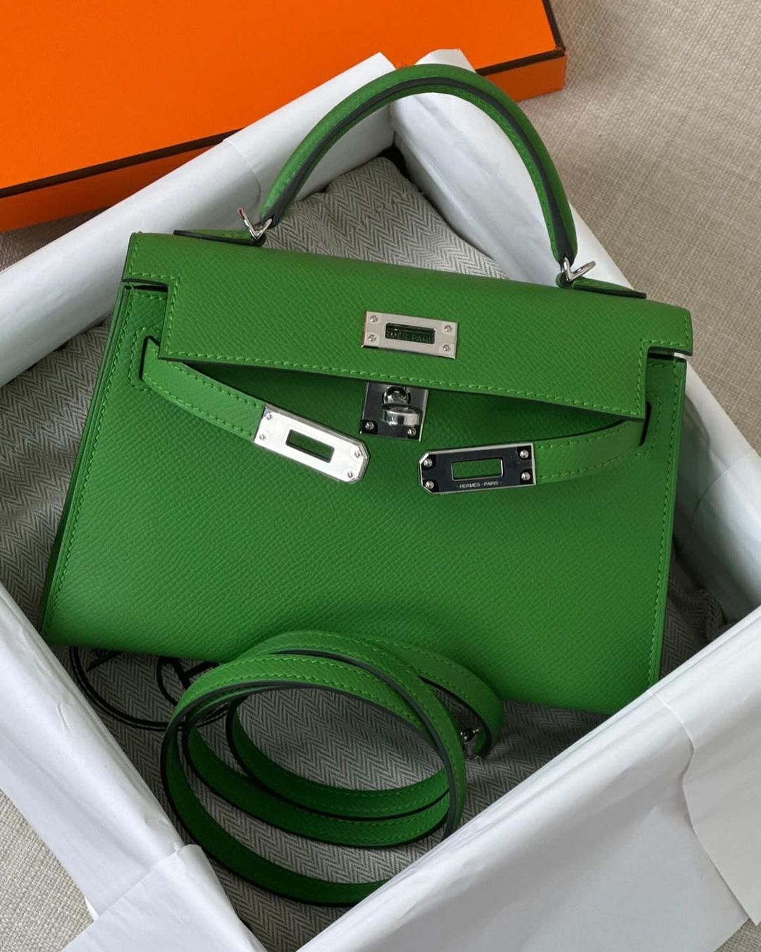 Ladies Hermes bags Lilly Onlines