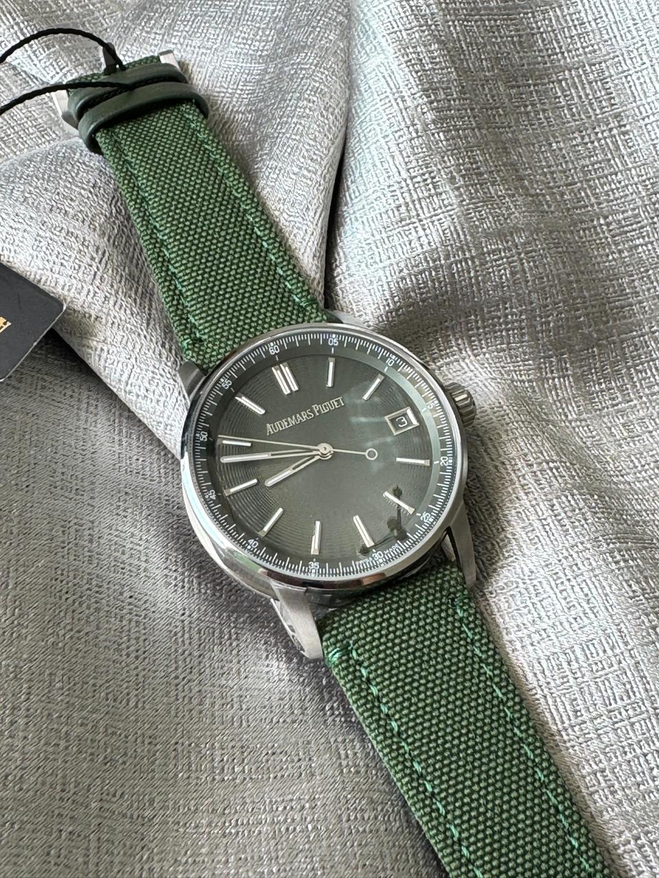 Men watches Lilly Onlines