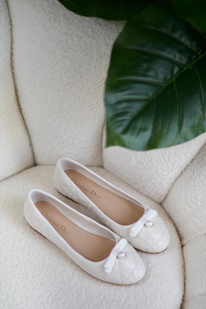 Ladies shoes & sneakers Lilly Onlines