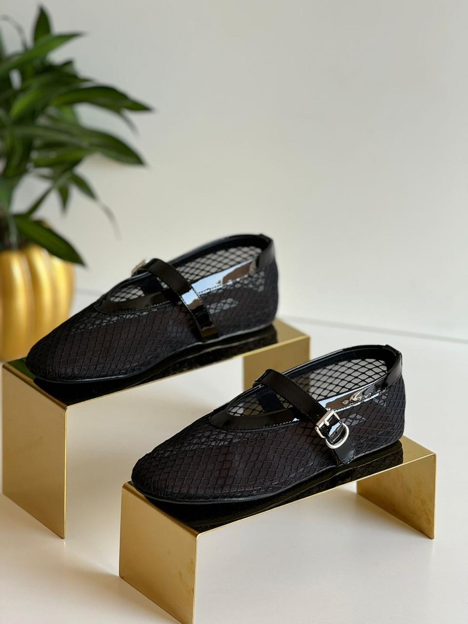 Ladies shoes & sneakers Lilly Onlines