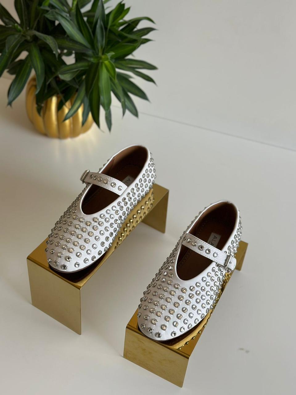 Ladies shoes & sneakers Lilly Onlines