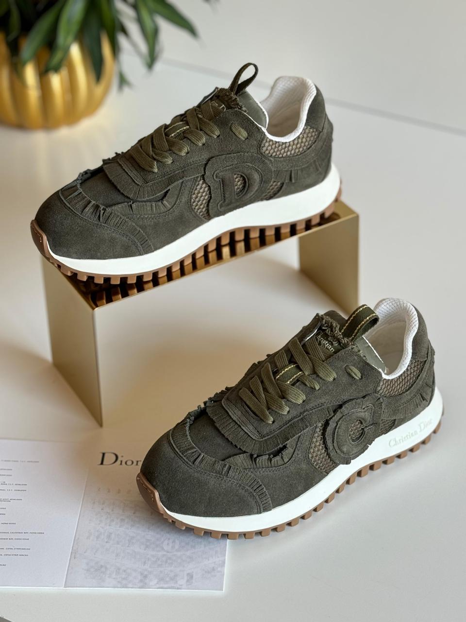 Ladies shoes & sneakers Lilly Onlines