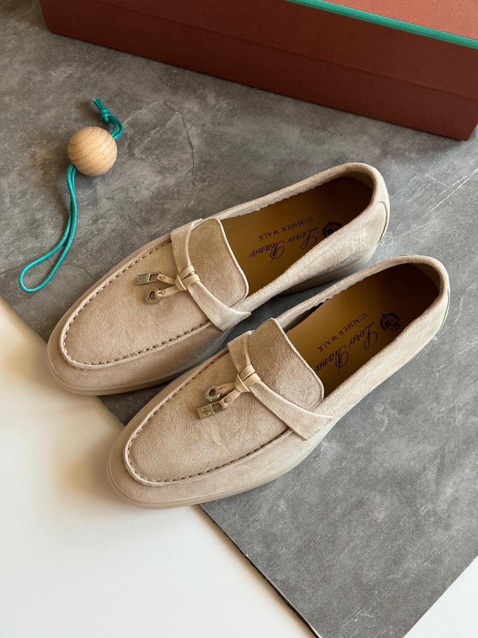 Ladies shoes & sneakers Lilly Onlines