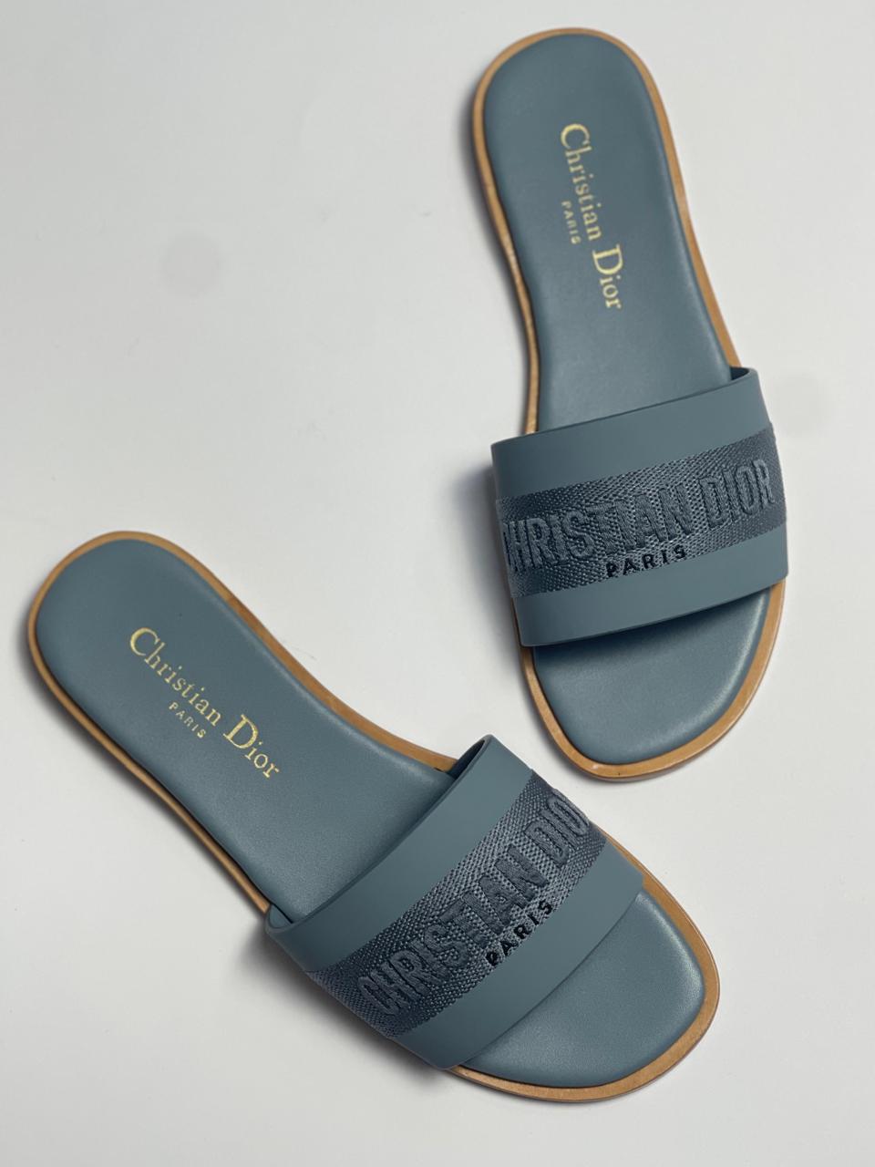 Ladies flats  Lilly Onlines