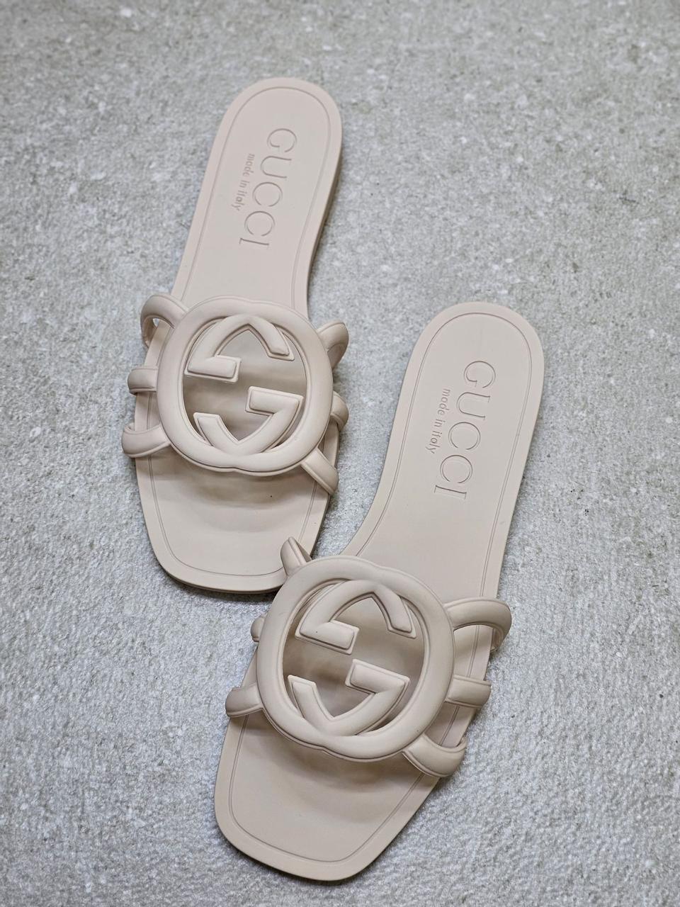 Ladies flats  Lilly Onlines