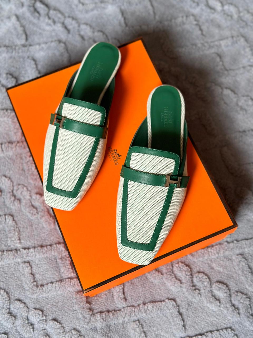 Ladies flats  Lilly Onlines