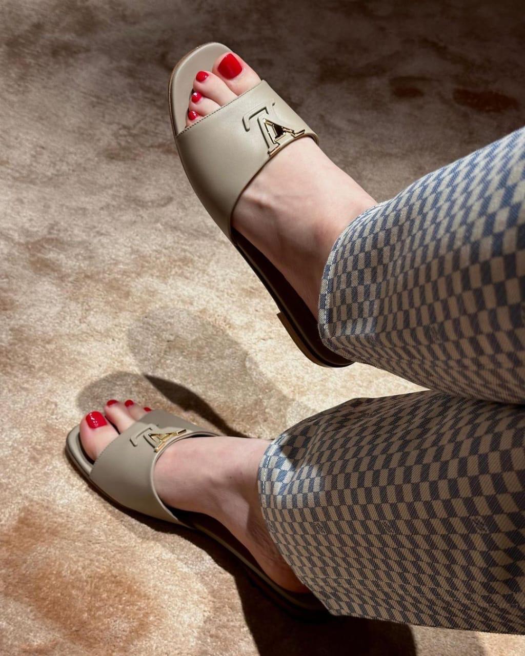 Ladies flats  Lilly Onlines