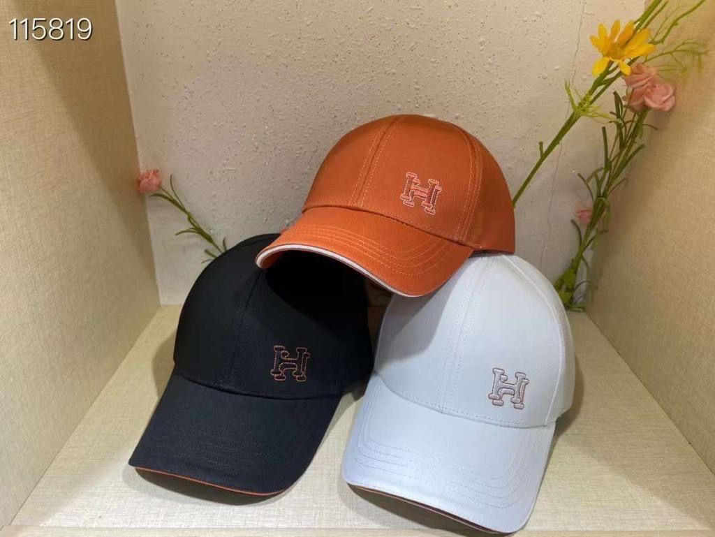 Ladies hats & caps Lilly Onlines