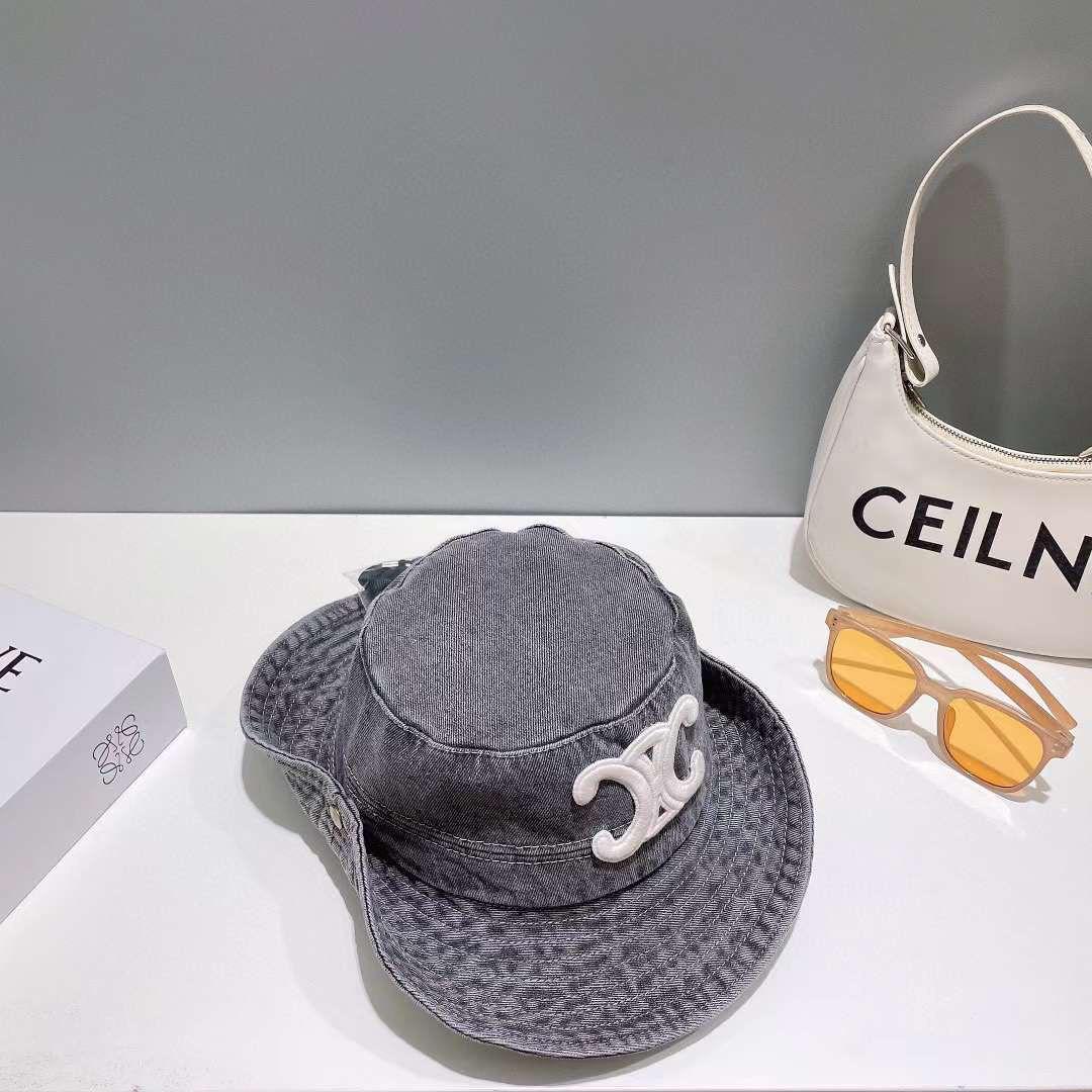 Ladies hats & caps Lilly Onlines