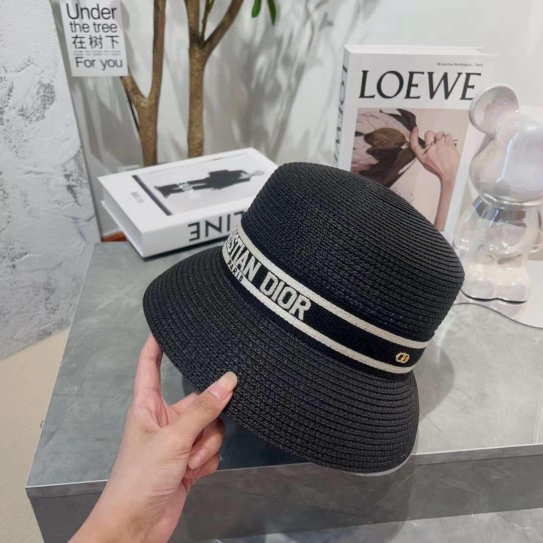 Ladies hats & caps Lilly Onlines