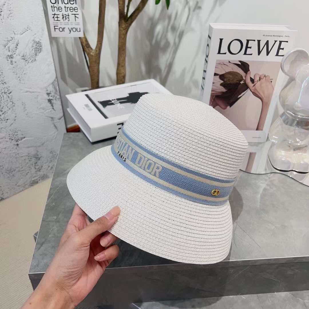 Ladies hats & caps Lilly Onlines