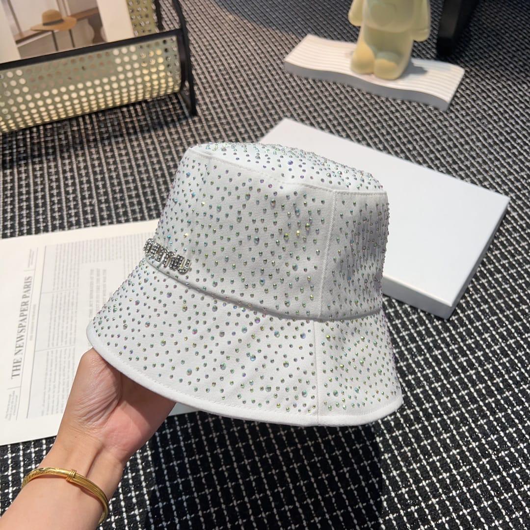 Ladies hats & caps Lilly Onlines