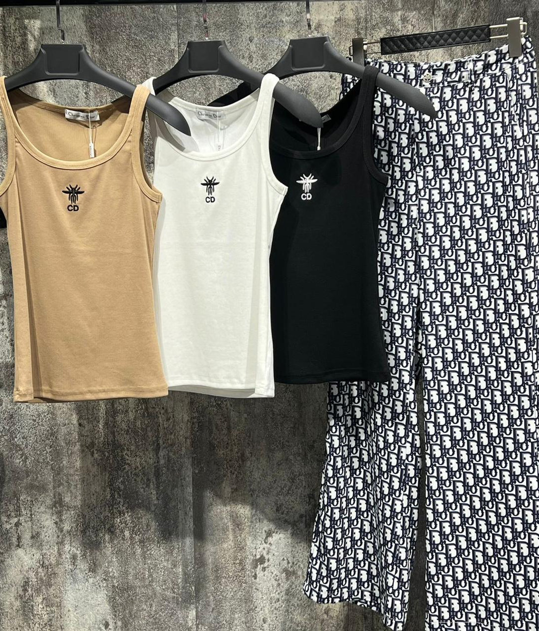 Ladies T-shirts &  tops Lilly Onlines