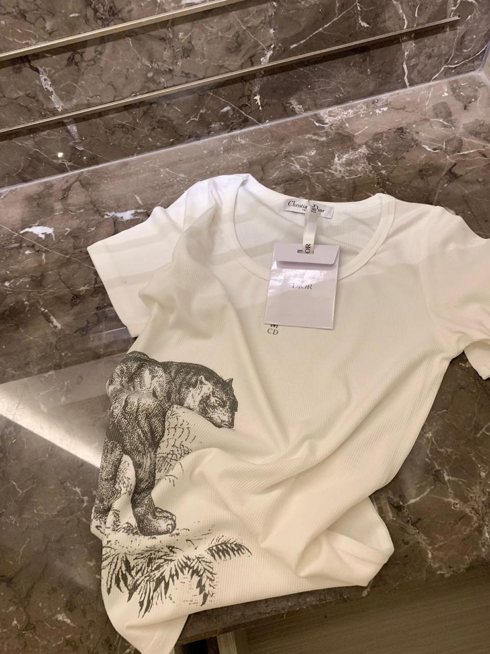 Ladies T-shirts &  tops Lilly Onlines
