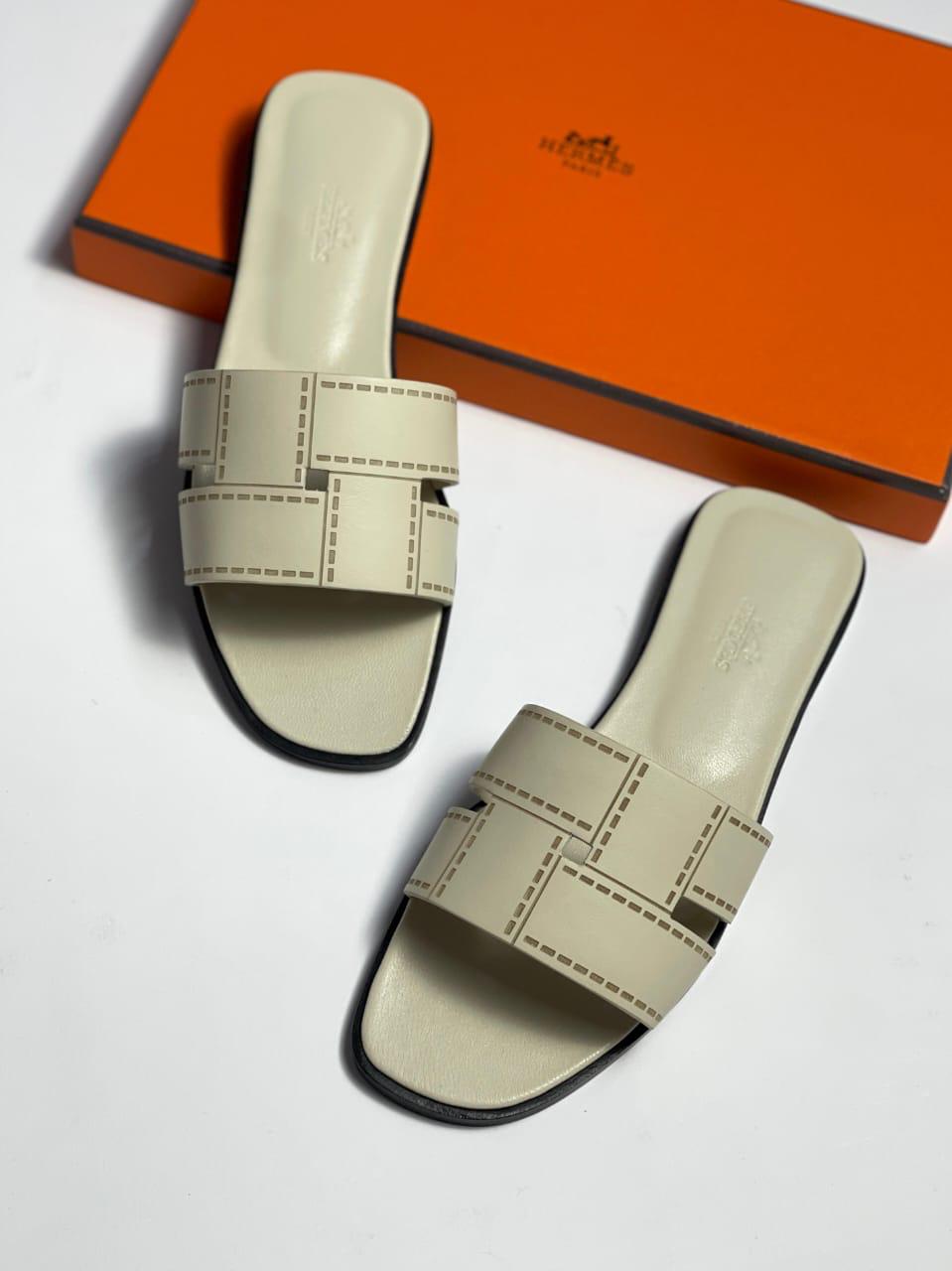 Ladies flats Lilly Onlines