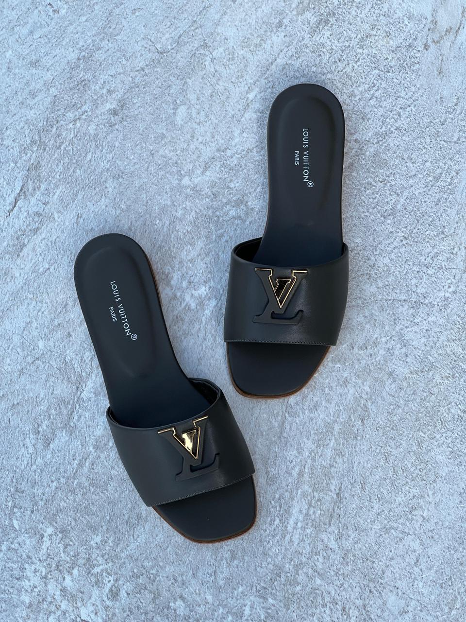 Ladies flats Lilly Onlines