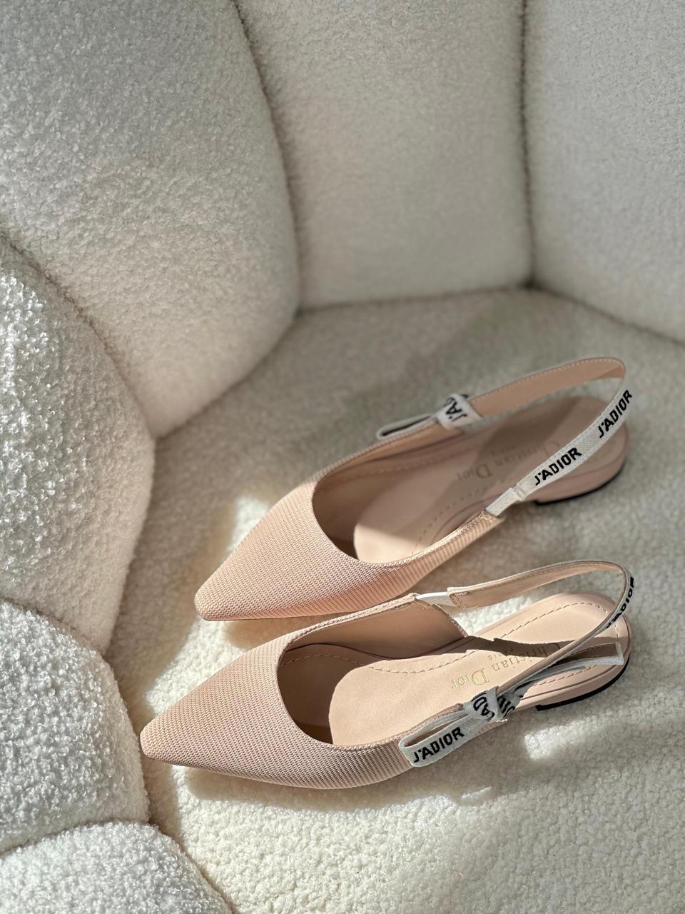 Ladies flats Lilly Onlines