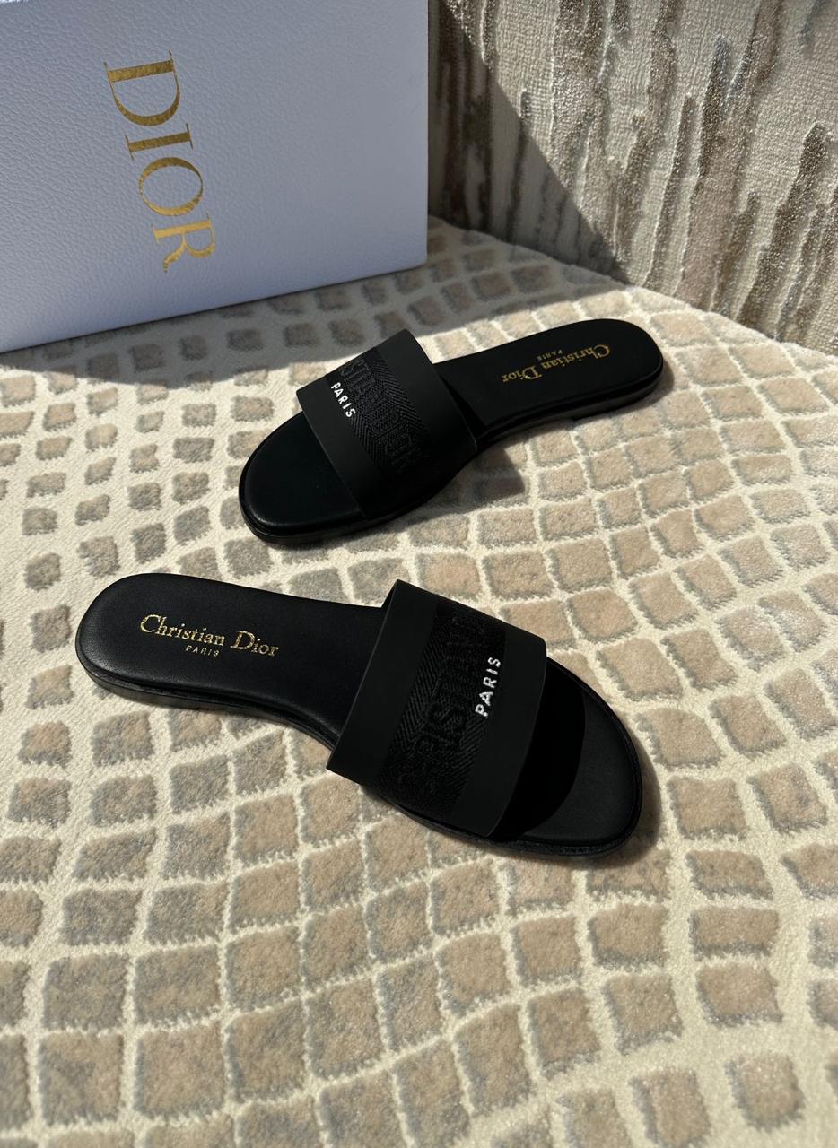 Ladies flats Lilly Onlines