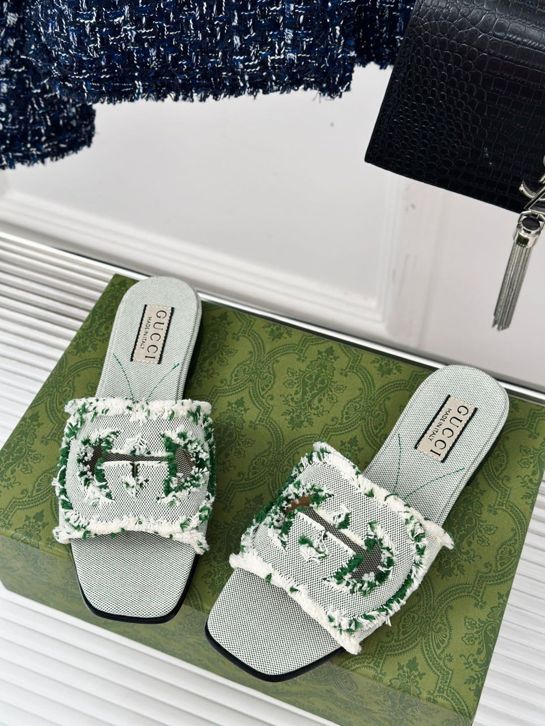Ladies flats Lilly Onlines
