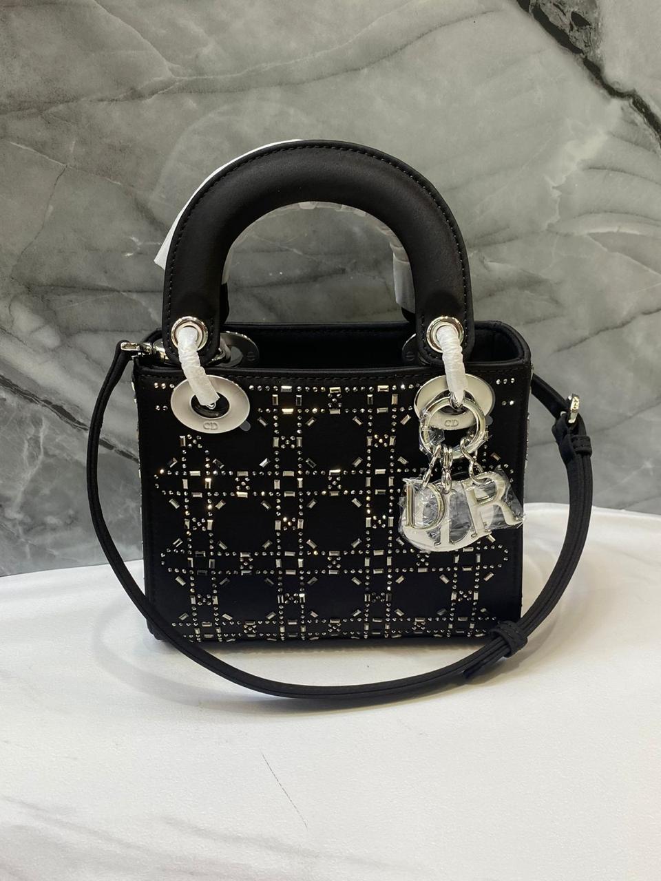 Ladies dior bags Lilly Onlines