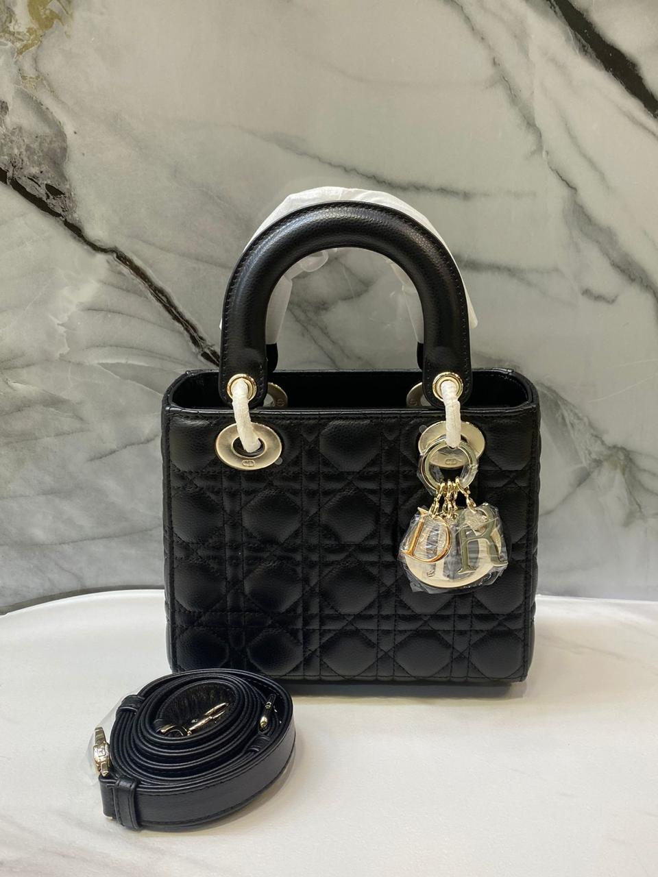 Ladies dior bags Lilly Onlines