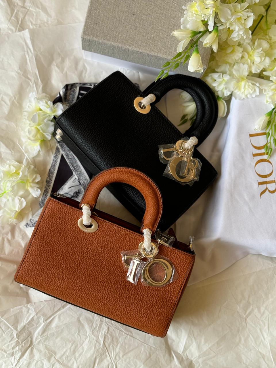 Ladies dior bags Lilly Onlines