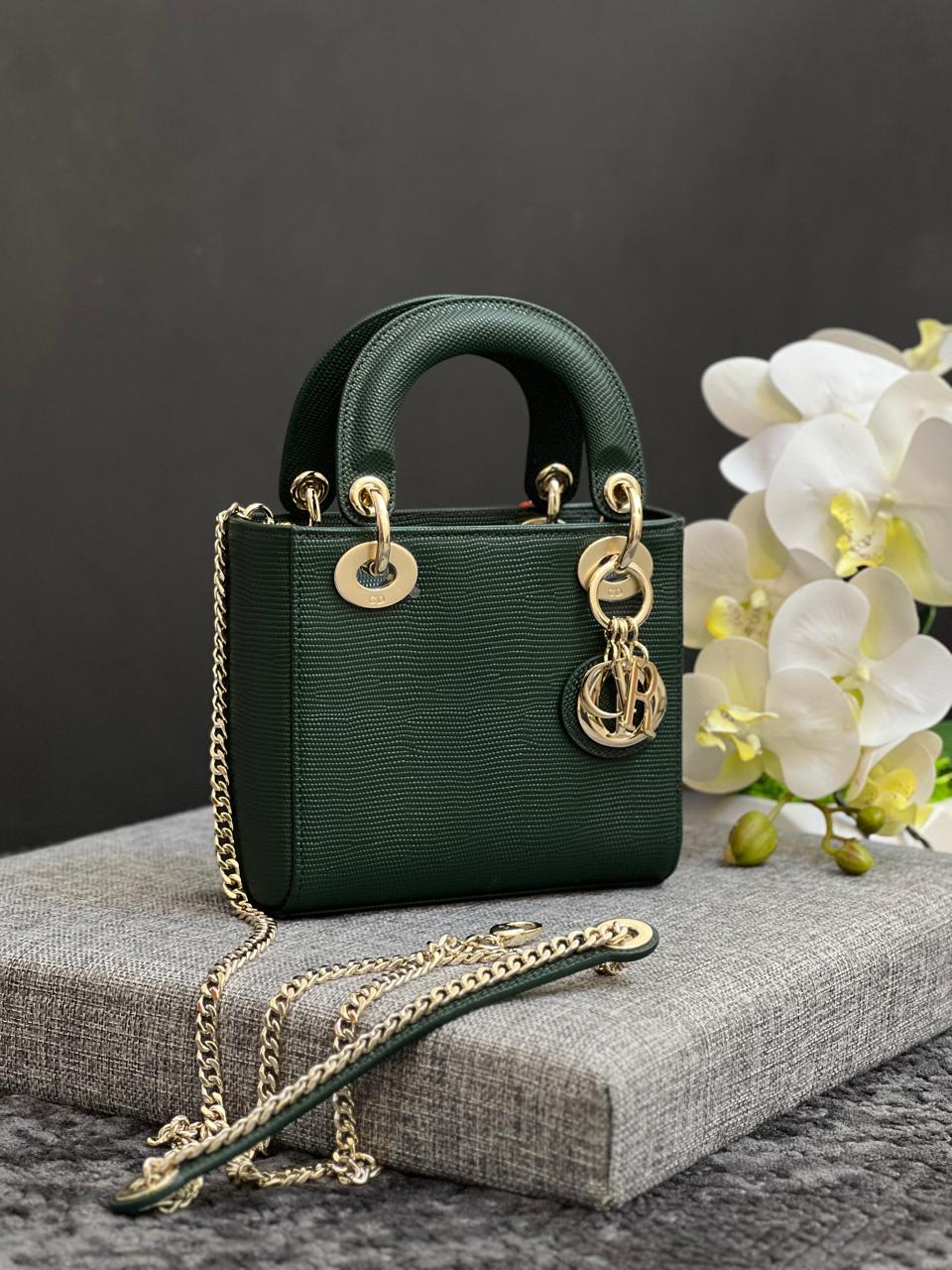 Ladies dior bags Lilly Onlines