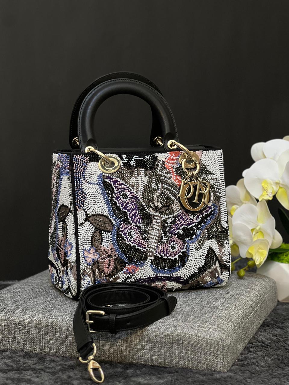 Ladies dior bags Lilly Onlines