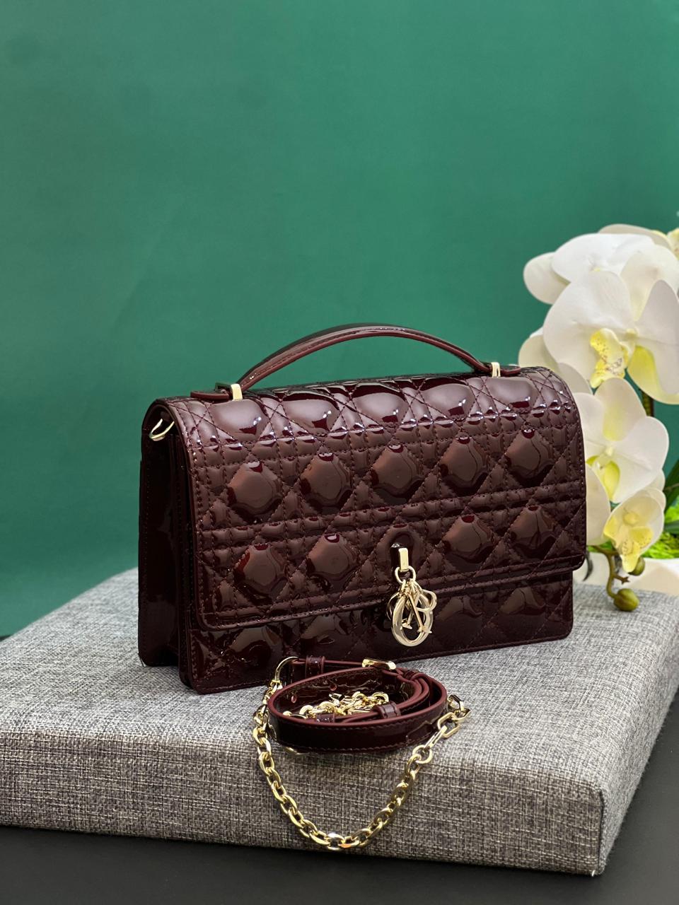 Ladies dior bags Lilly Onlines