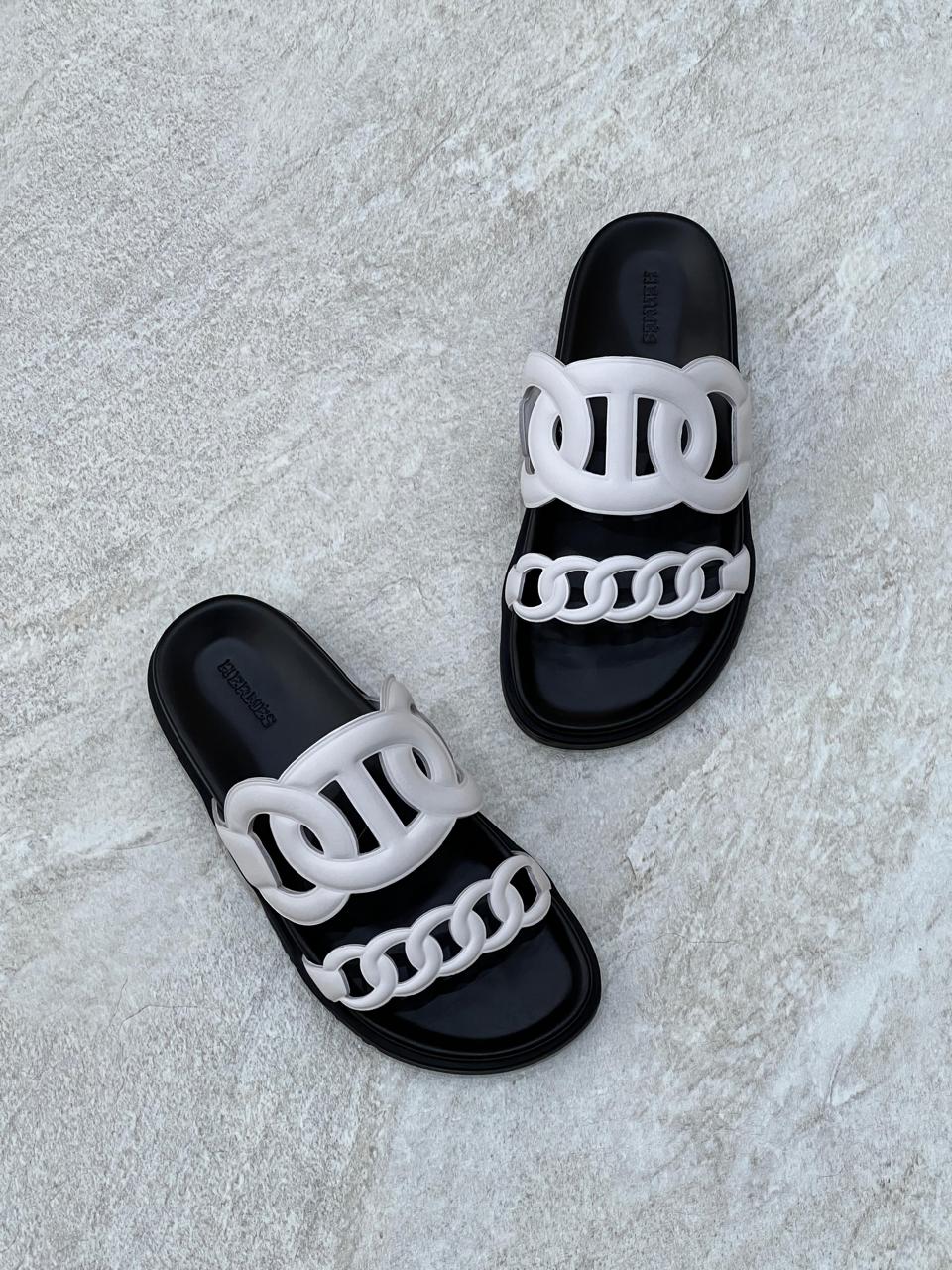 ladies flats Lilly Onlines