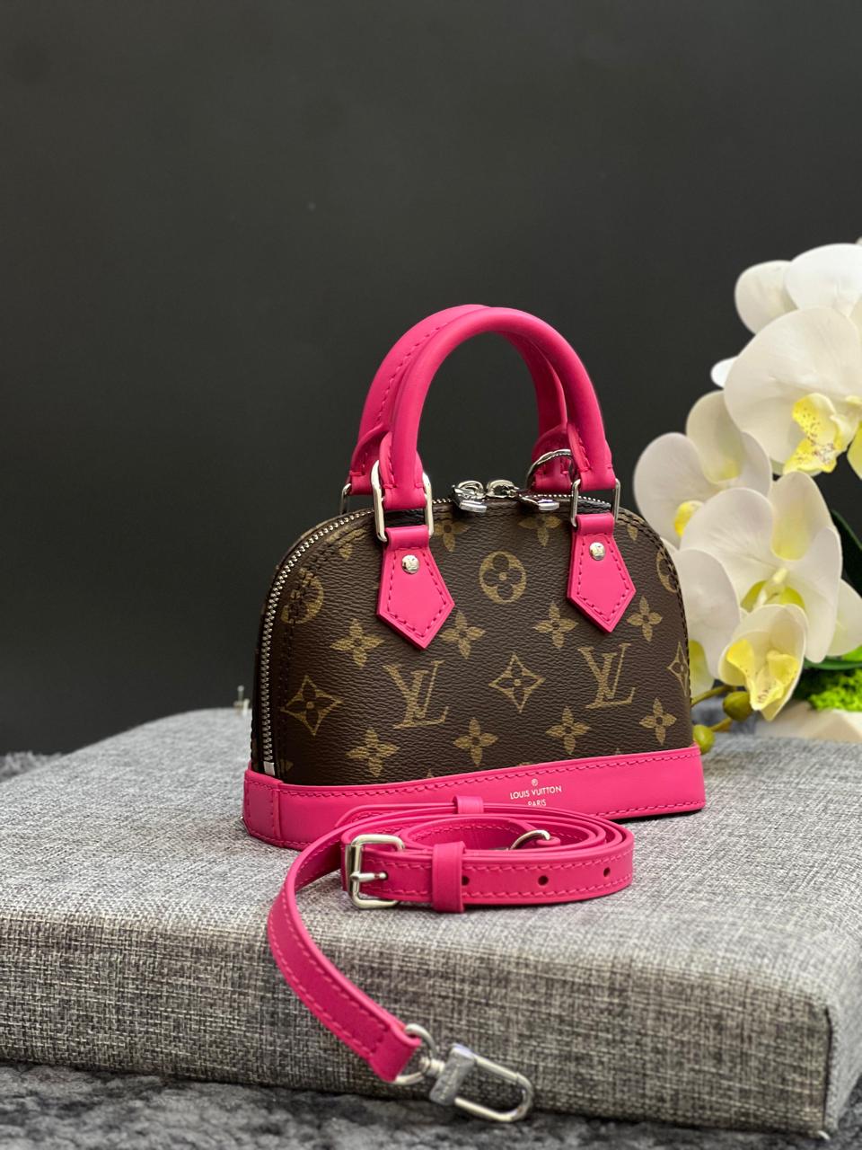 Ladies lv bags Lilly Onlines