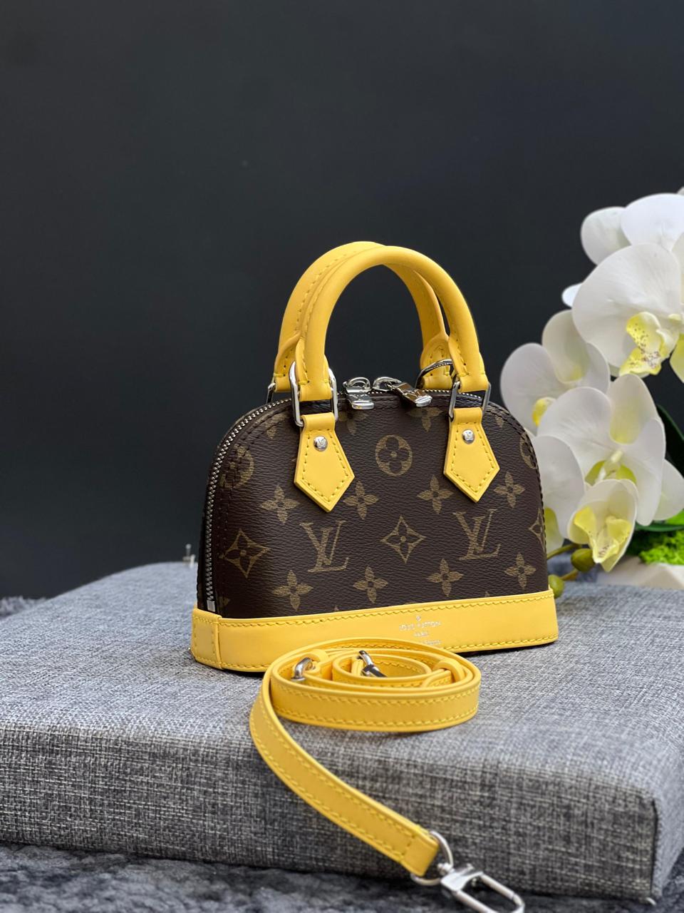 Ladies lv bags Lilly Onlines