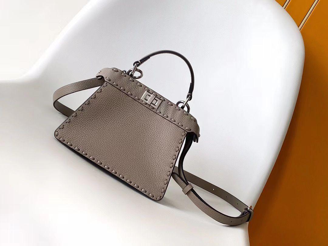 Ladies fendi bags Lilly Onlines