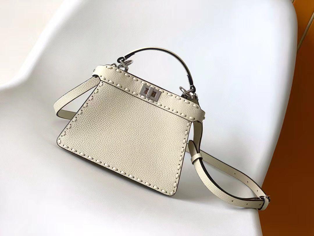 Ladies fendi bags Lilly Onlines