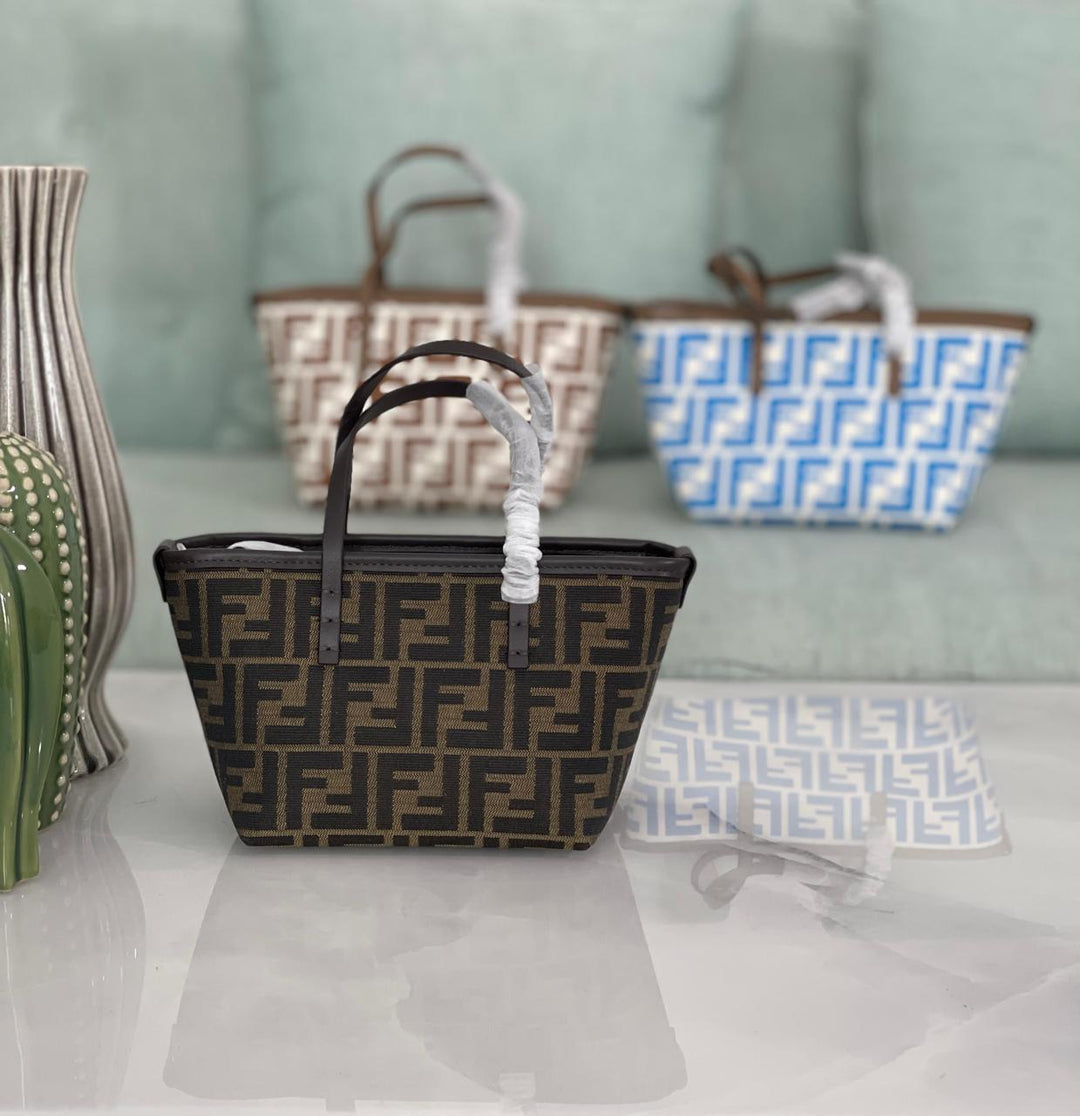 Ladies fendi bags Lilly Onlines