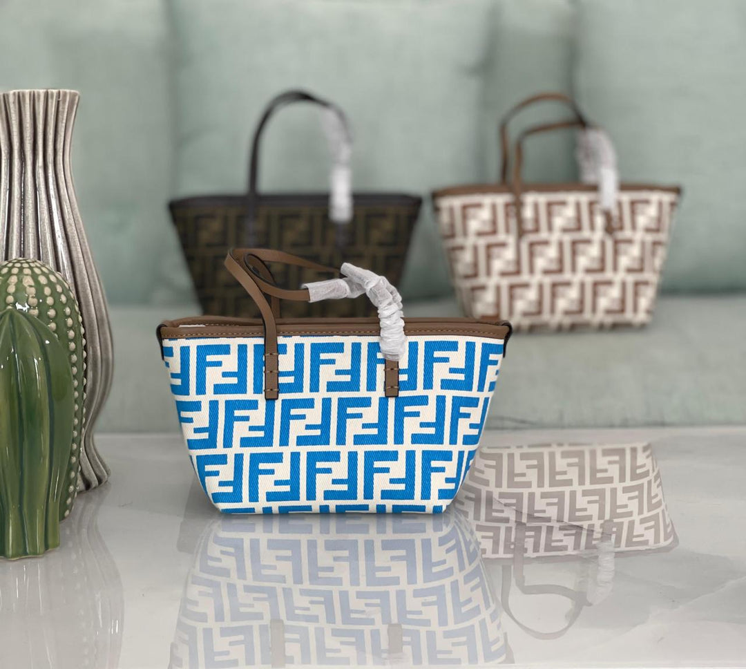 Ladies fendi bags Lilly Onlines