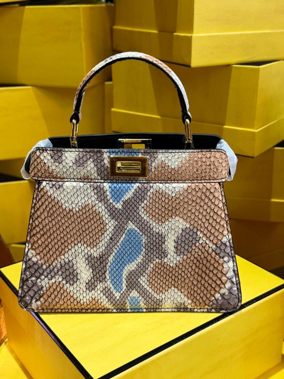 Ladies fendi bags Lilly Onlines