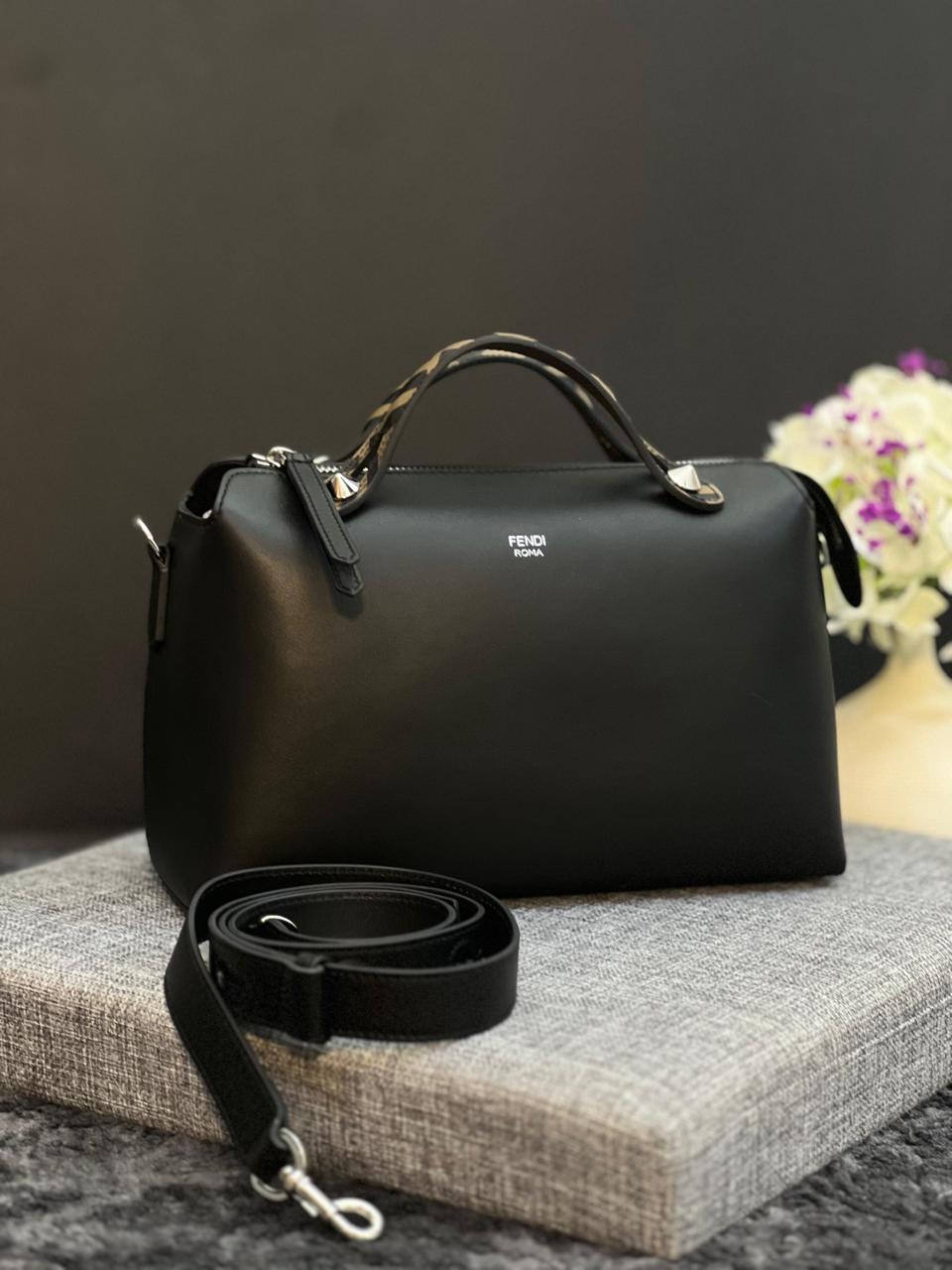 Ladies fendi bags Lilly Onlines