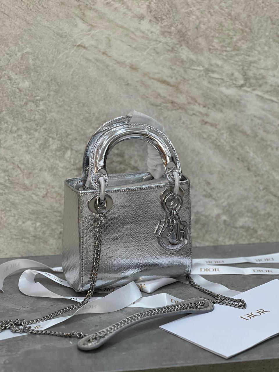 Ladies Dior bags Lilly Onlines