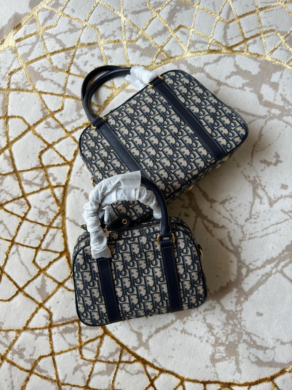 Ladies Dior bags Lilly Onlines