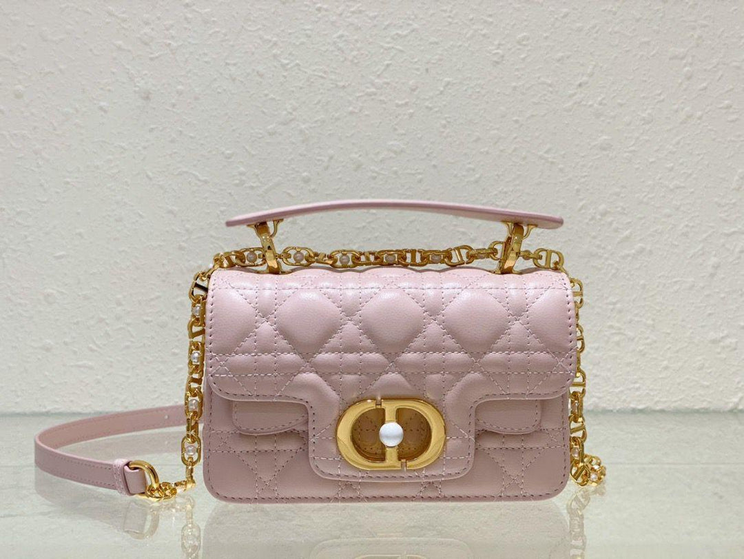 Ladies Dior bags Lilly Onlines