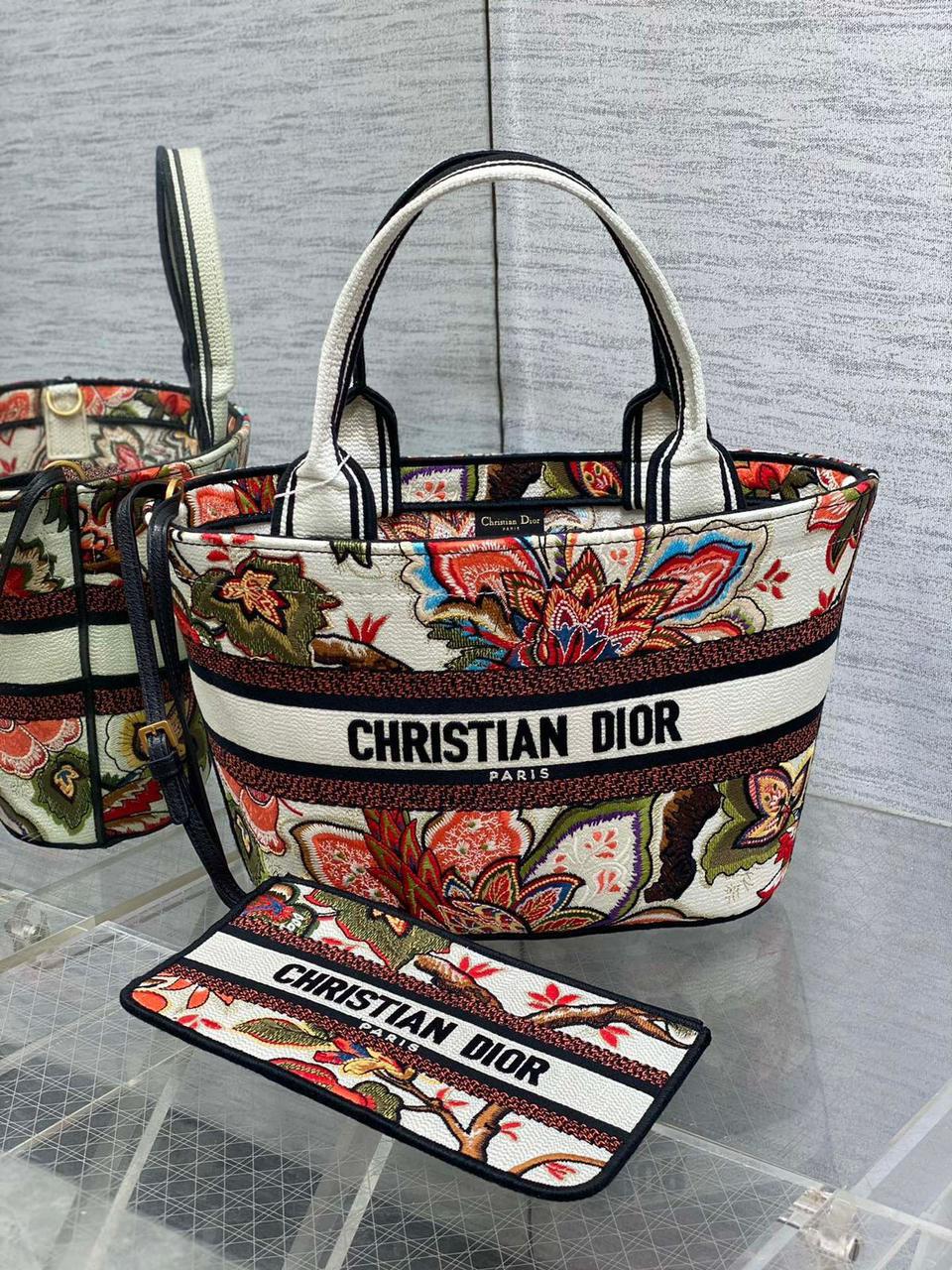 Ladies Dior bags Lilly Onlines