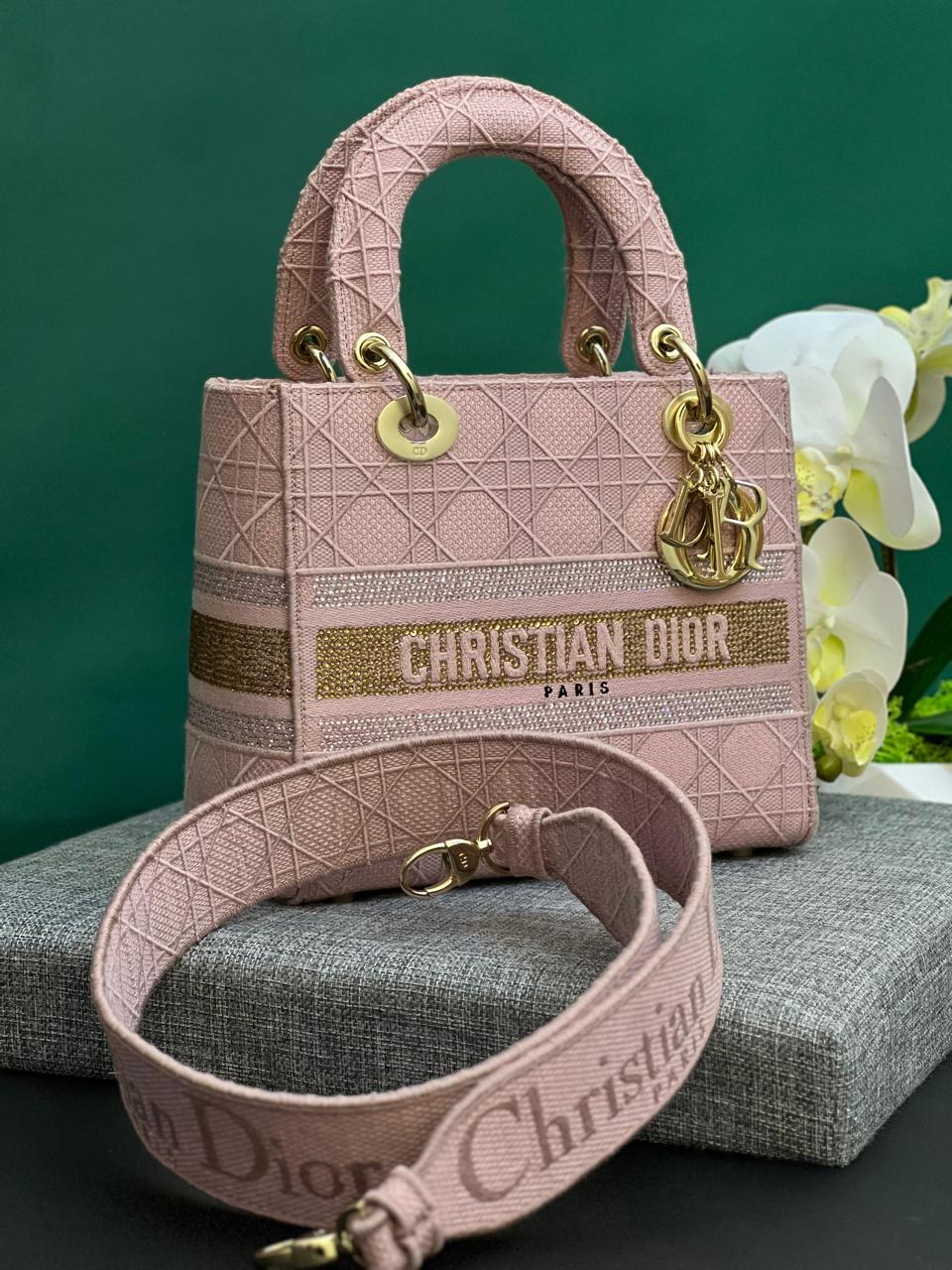 Ladies Dior bags Lilly Onlines