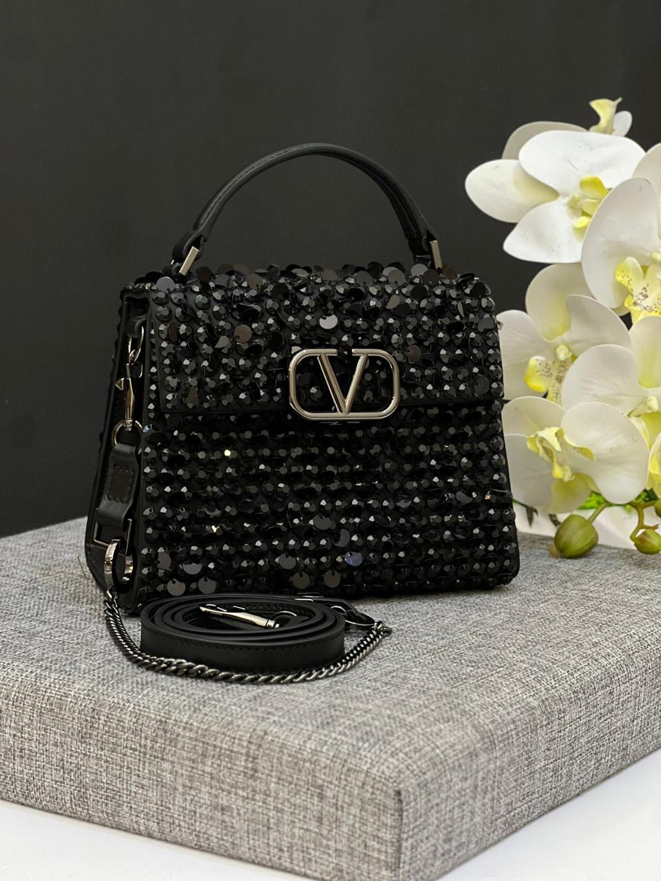 Ladies Valentino bags Lilly Onlines