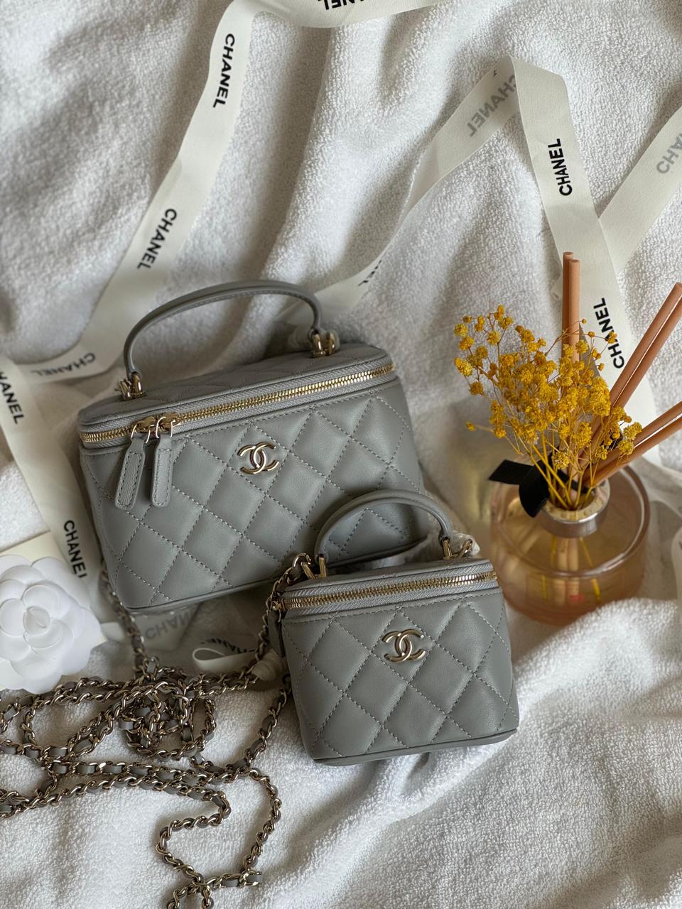 Ladies Chanel bags Lilly Onlines