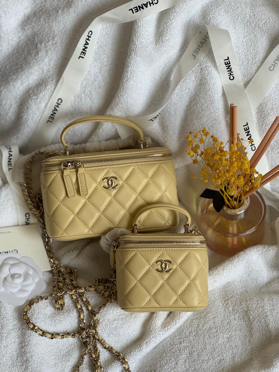 Ladies Chanel bags Lilly Onlines