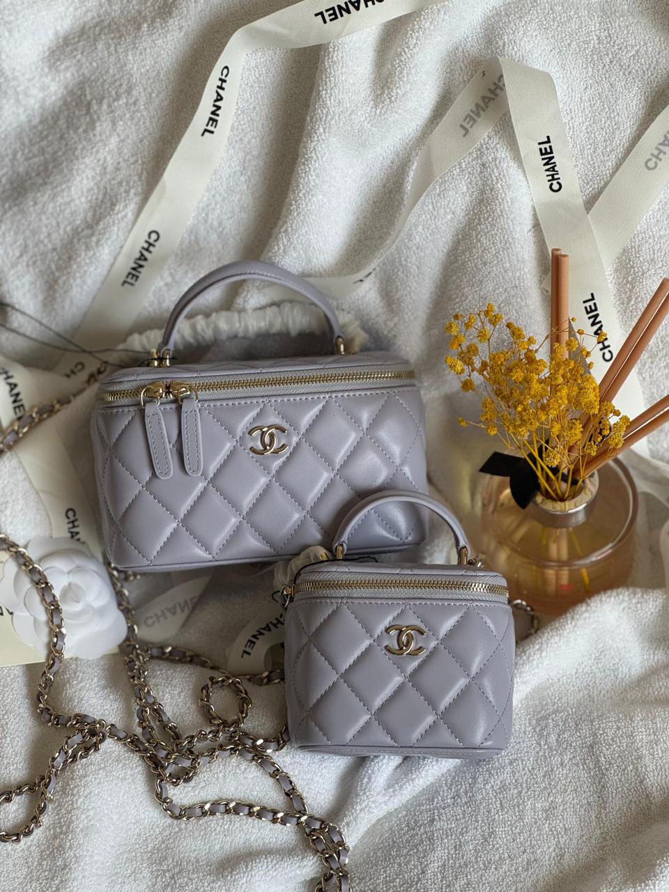Ladies Chanel bags Lilly Onlines
