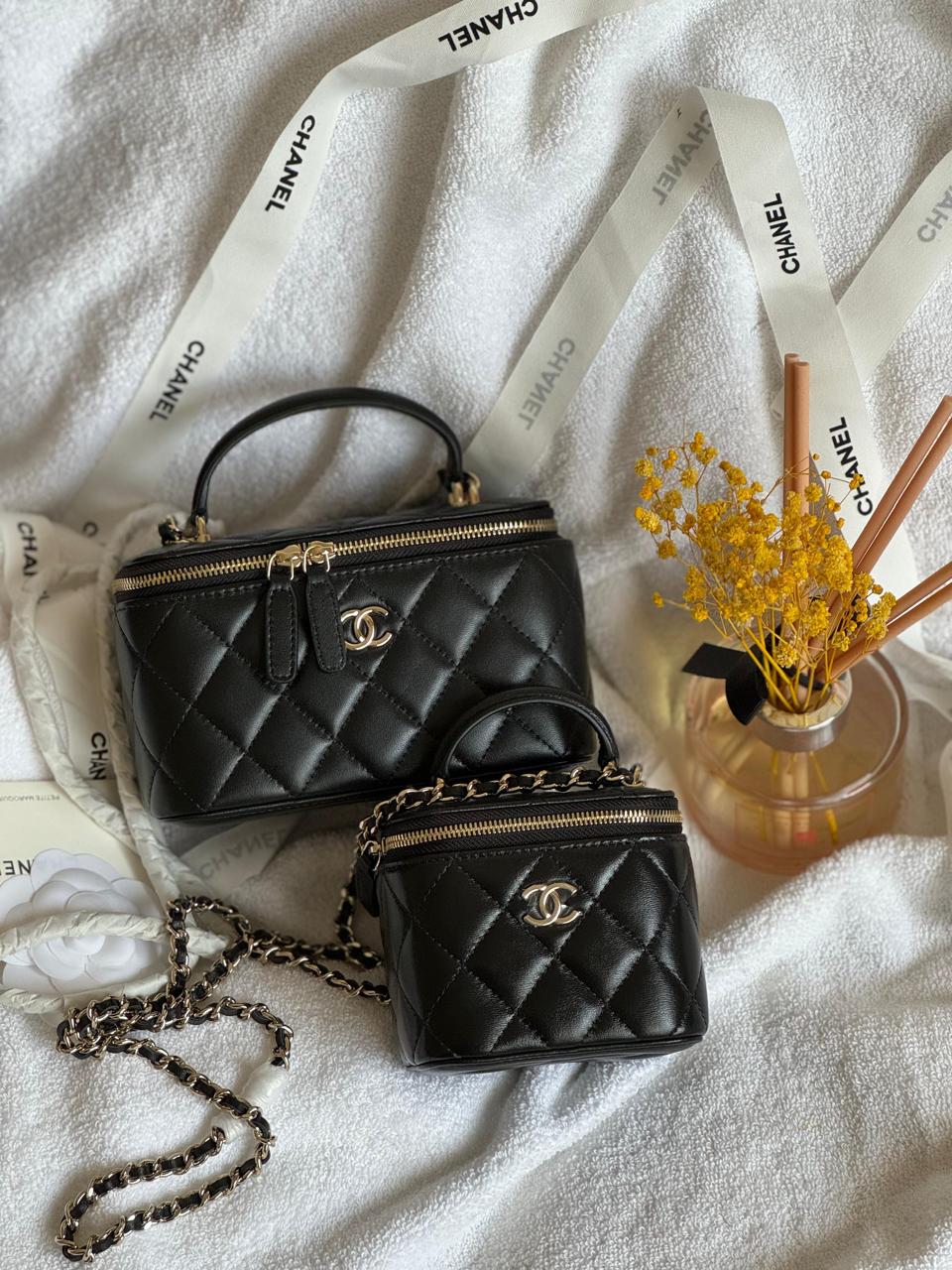 Ladies Chanel bags Lilly Onlines