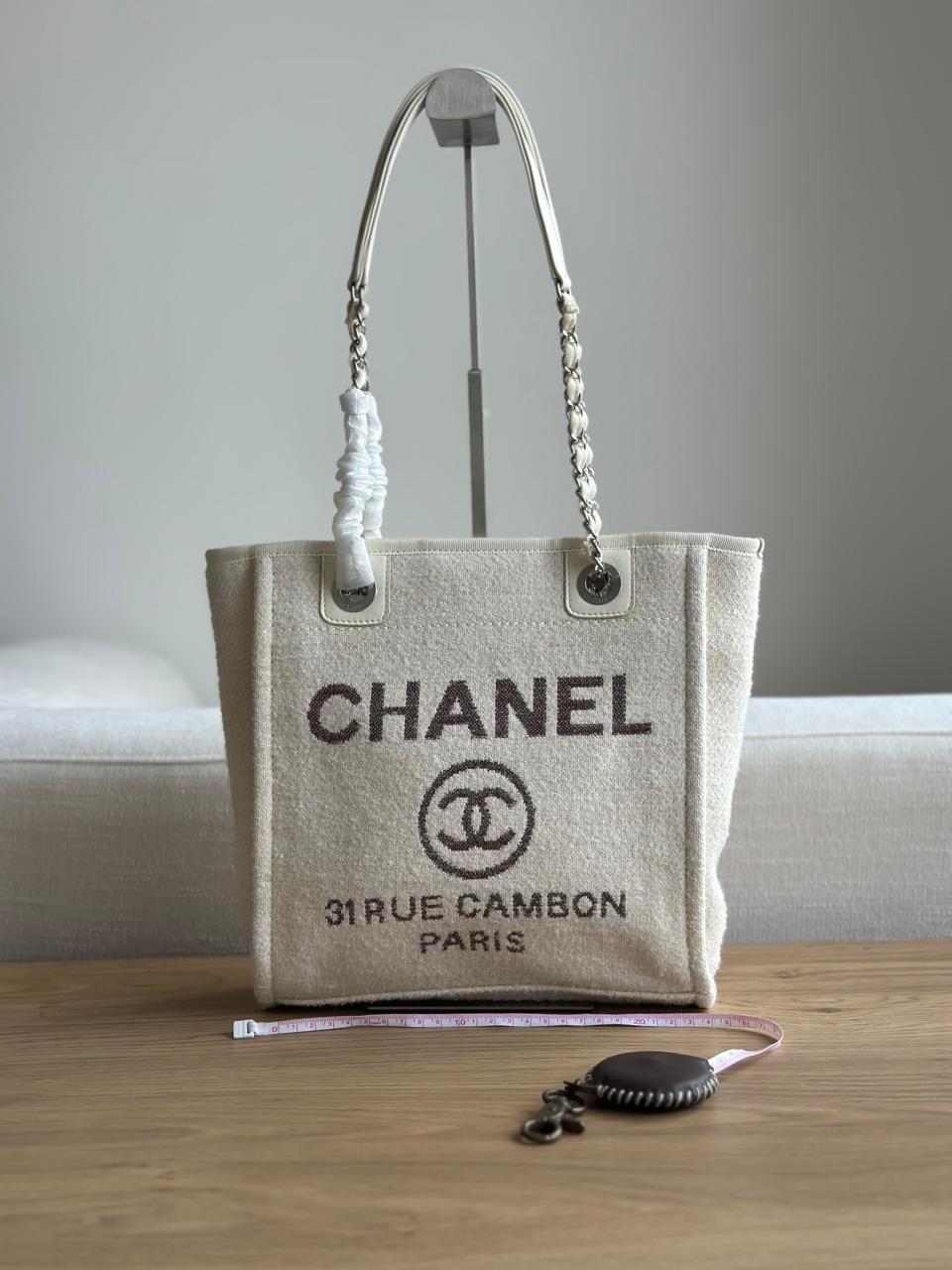 Ladies Chanel bags Lilly Onlines