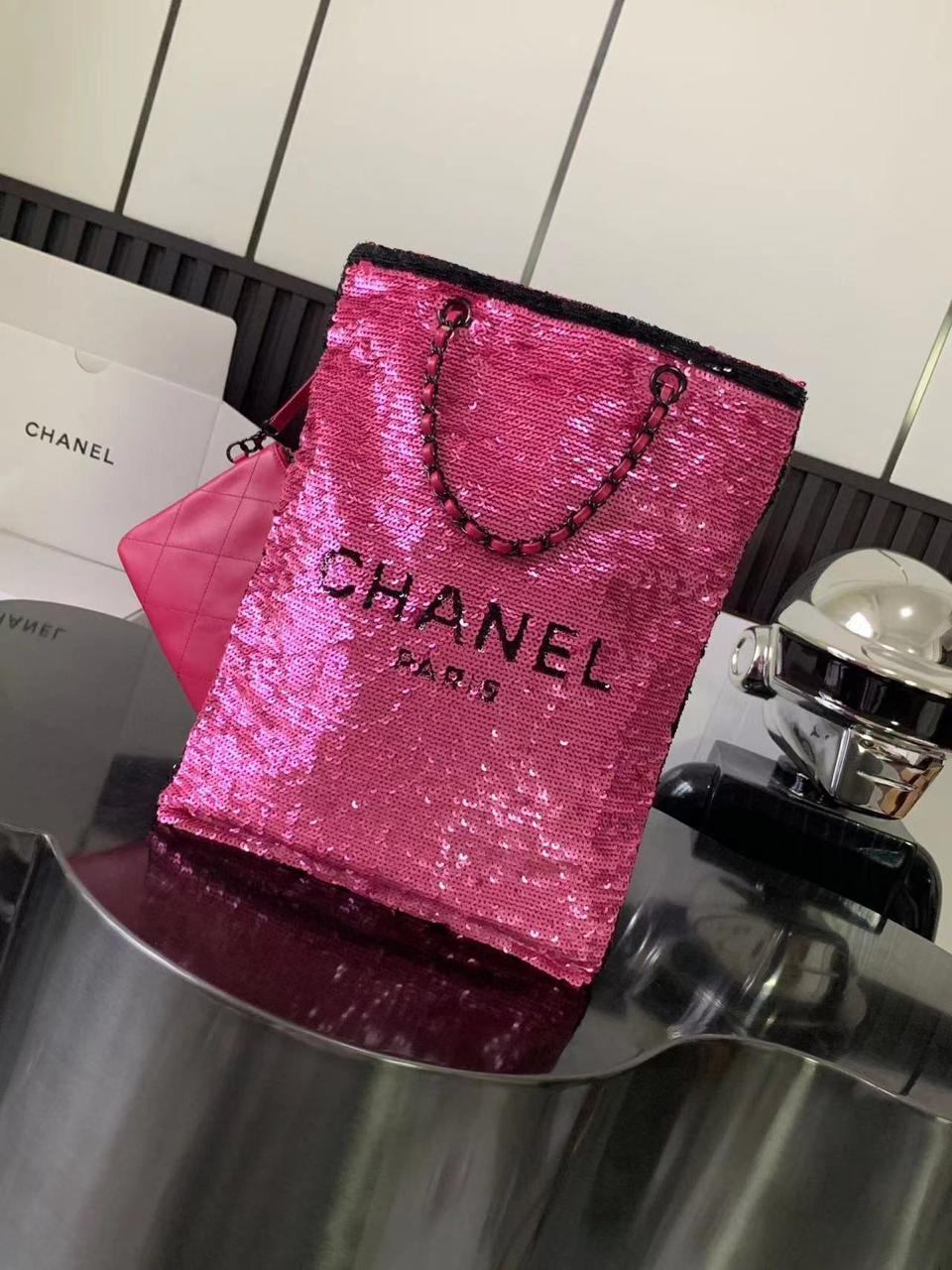 Ladies Chanel bags Lilly Onlines